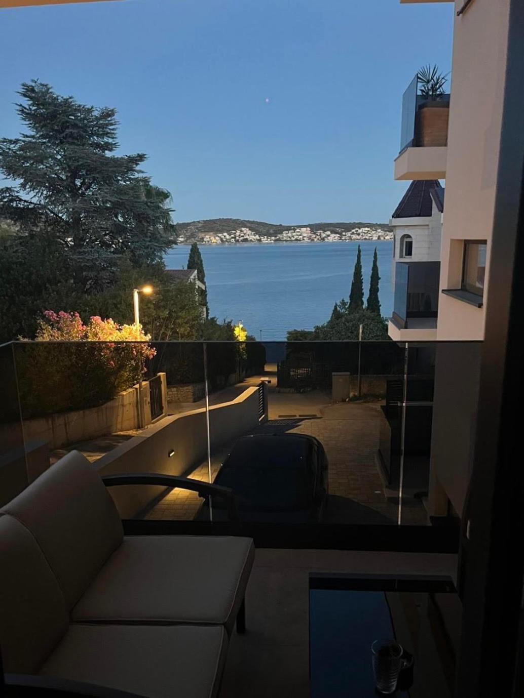 Luxvu Apartman Rogoznica  Kültér fotó