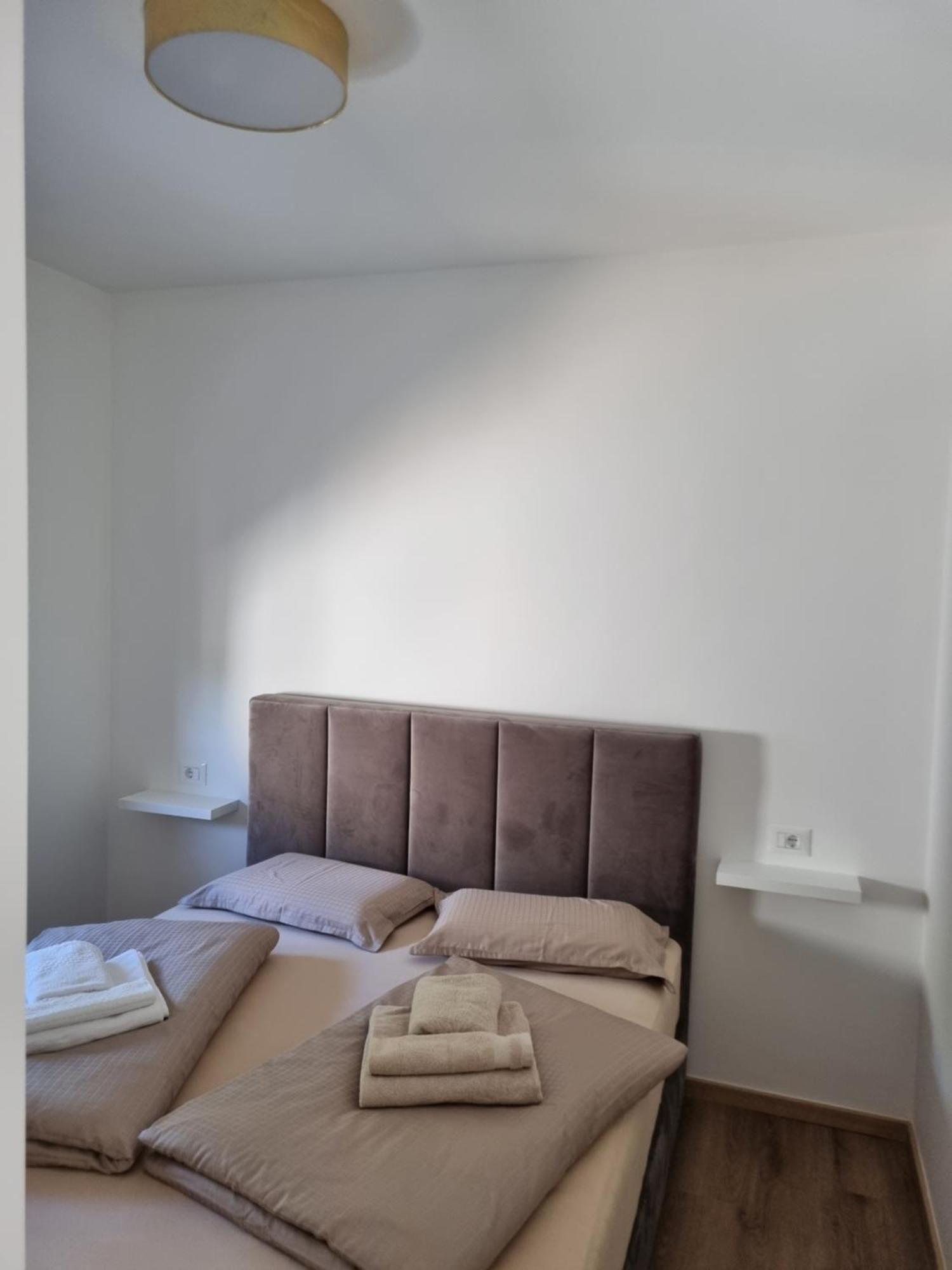 Luxvu Apartman Rogoznica  Kültér fotó